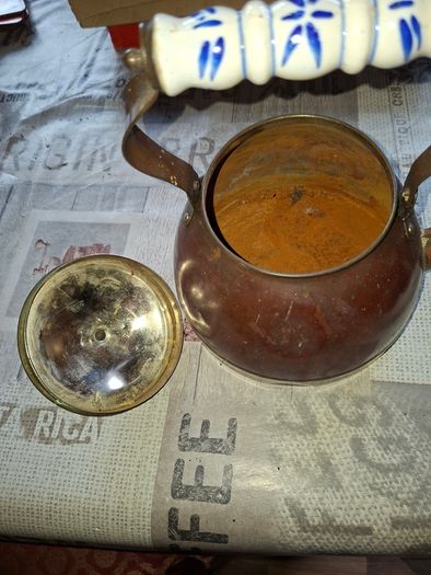 Copper Tea Kettle Blue-and-White Delf Ceramic Handle and matching Lid Knob, Postage Available