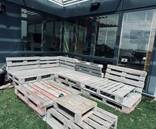 Garden seat