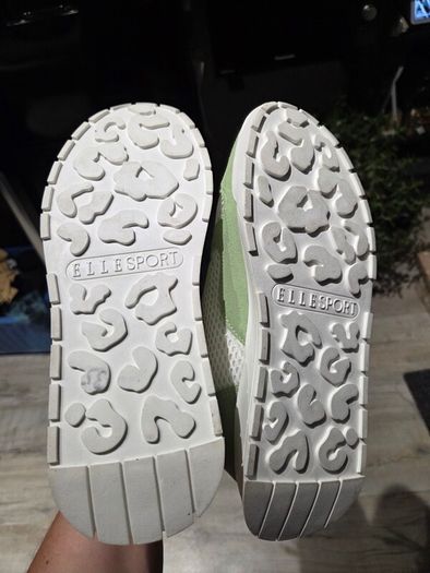 Elle Sport trainers