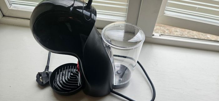 Nescafe Dolce Gusto coffe machine