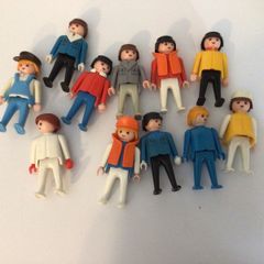 11 Vintage 1970s Playmobil Figures