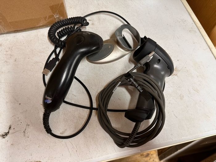 Motorola & Metrologie scanner Gun