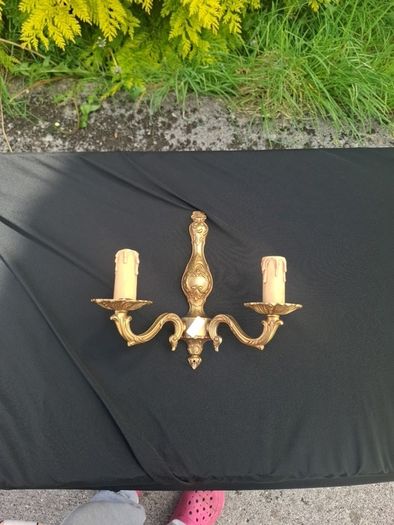 Gold wall lamp postage possible