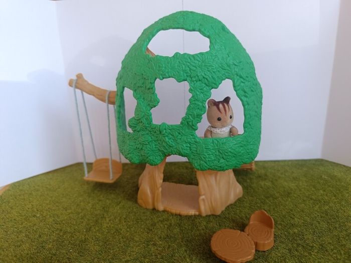 Sylvanian toddler tree house