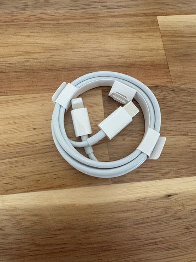 Apple Lightning to USB-C cable
