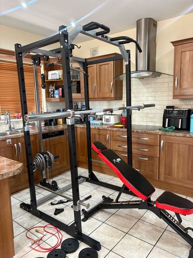 Finest Gym Weightlifting Set Up On Adverts, Fully Integrated Upper And Lower Cable System, Power Squat Rack, Olympic Weights And Bar, Dumbbells, Bench, Chin Up And More!!!