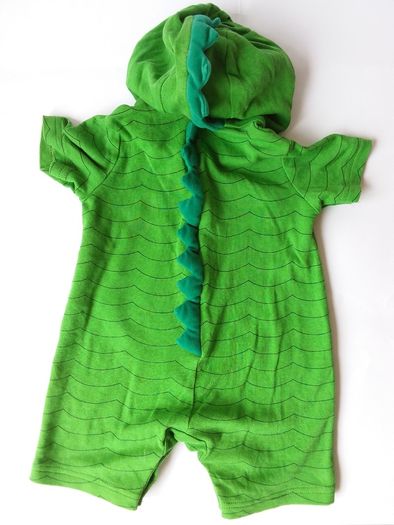 Dinosaur Green One Piece Outfit Unisex Babysuit 6-9 months