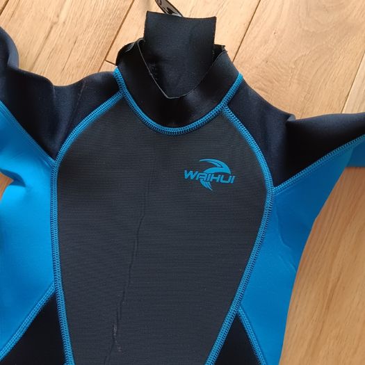 Wetsuit  5 to 6 year old