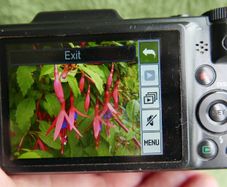 Maginon SZ-24 Digital Compact Camera 16,1MP - 24 x Optical Zoom Tested (battery cover is missing)