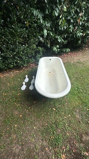 Bathroom ware