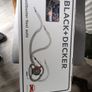 Black + Decker car vacuum Image 3