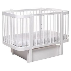baby cot