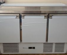 Saladette fridge