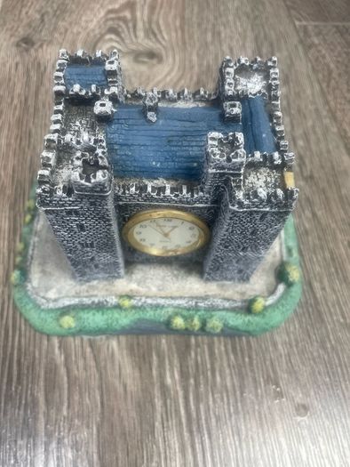 Ornamental clocks