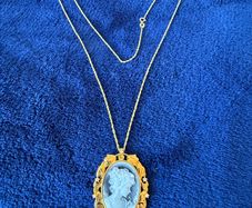 Cameo Onyx stone and Zirconia necklace 18k gold