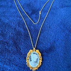 Cameo Onyx stone and Zirconia necklace 18k gold