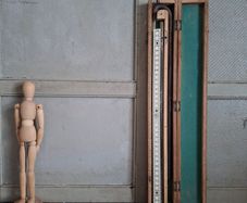 Antique Portable Mamometer