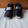 nike team hustle size 4 eu 36.5 black In excellent condition Image 2
