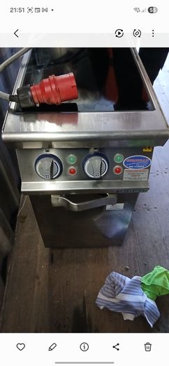 GICO Heavy Duty 2-Zone Commercial Induction Range