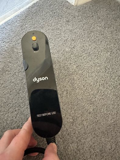 Dyson Airstrait
