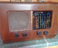 1950 PYE p.35 radio