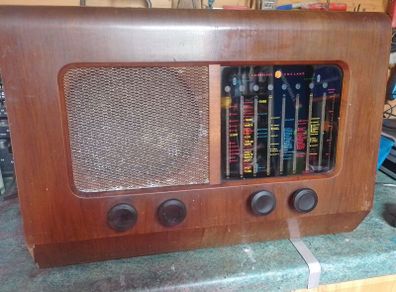 1950 PYE p.35 radio