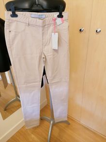 Women's Trousers Jean's Jeggings NWT SIZE 12