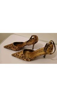 Jinrei Gold Leopard Print Pointed Toe Ankle Strap Heels EU36 UK3 New Boxed  CAN POST