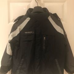 Boys winter jacket, size 7 to 8 years