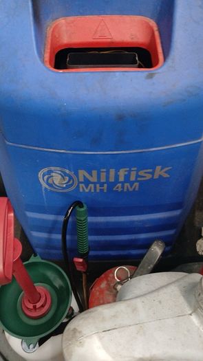 Nilfisk hot/cold pressure washer