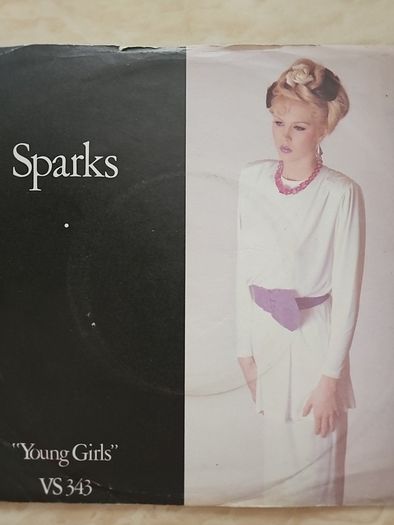 Sparks 7" - Young Girls