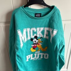 10-11y Mickey Mouse & Pluto jumper