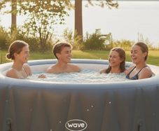 Wave Atlantic Four Person Hot Tub Brand New (Unused)