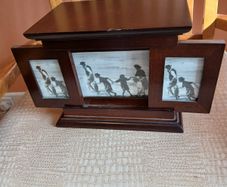 Photo box