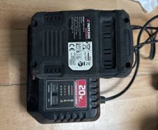 parkside 20v charger & battery