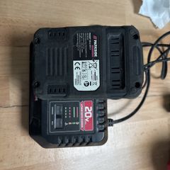 parkside 20v charger & battery