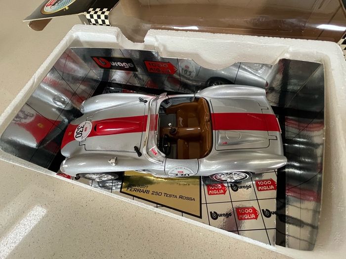 Mille Miglia Burago Model Car Scale 1/18