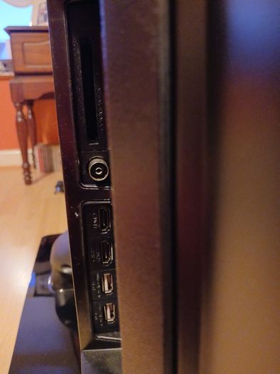 50" Walker Smart Television