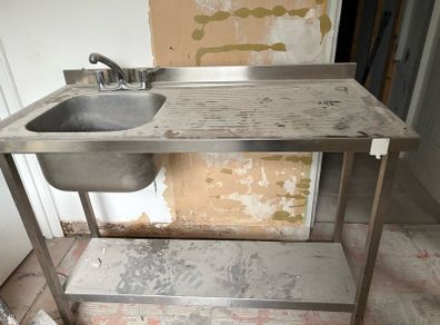 Free standing stainless steel sink & bench