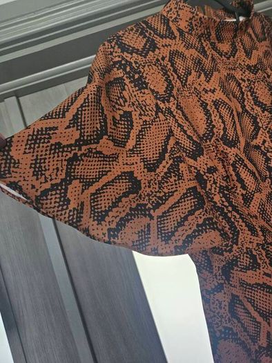 Like new mini dress