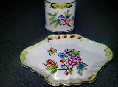 Herend Queen Victoria pattern tray and holder