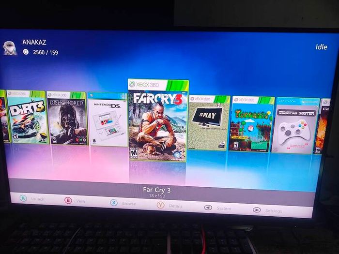 Xbox 360 Slim RGH 3.0 250GB Console 2 Controllers - Original Box included