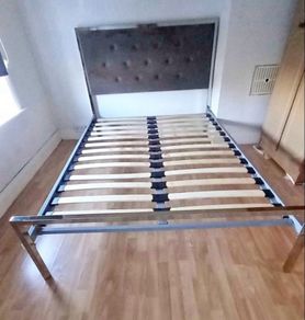 Beautiful Extremely Sturdy 4Ft 6 Metal Double Bed Frame - Can Deliver