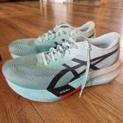 Asics Metaspeed Sky Paris