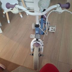 Frozen kids bike