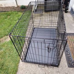 Dog crate