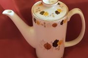vintage arklow Pottery coffee pot, see my taurine's
