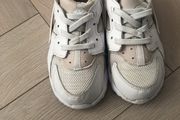 Kids shoes