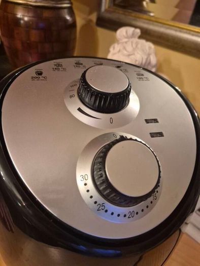 Salter 2L Compact Hot Air Fryer