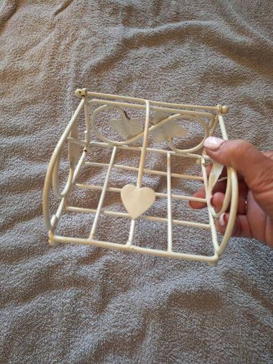 Serviette Holder